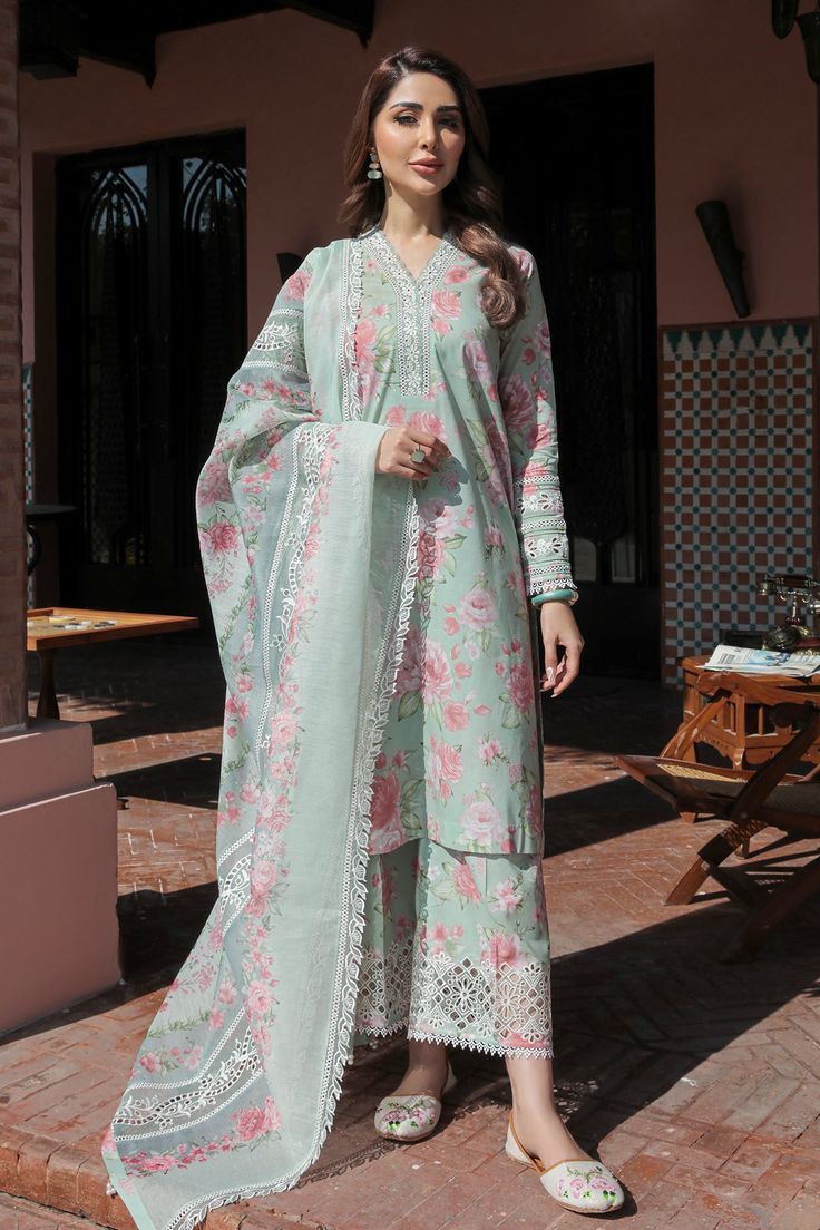 Summer Collection 2025